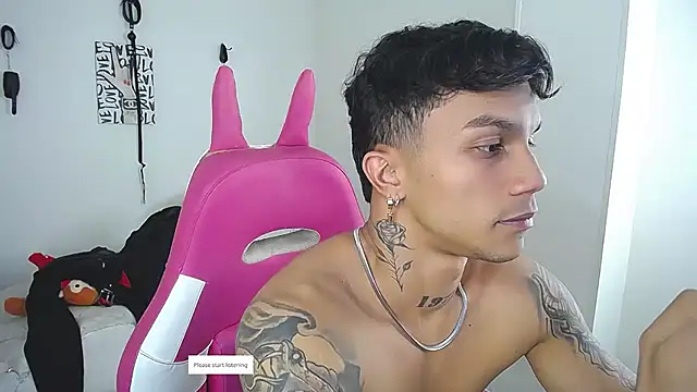 Leonard_Price live sex cam