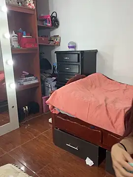 MariamGray1 webcam