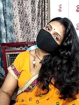 Hotty_Kavita webcam