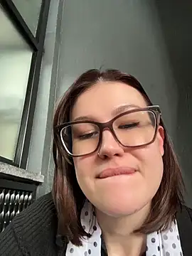 RinaCat live sex cam
