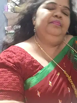 tamilthanushri webcam