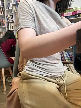 secretly_masturbating live show