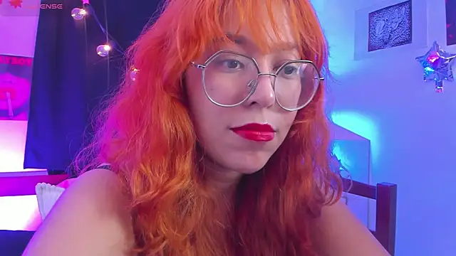 _Moon_Johnson webcam