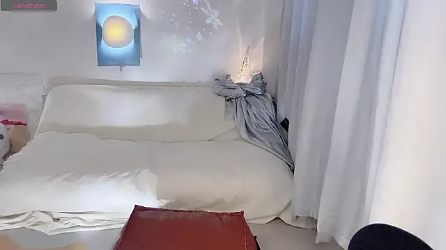 mistylana_ webcam