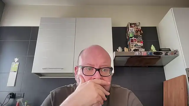 theitalianbear webcam