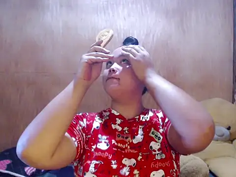 _Lylia webcam