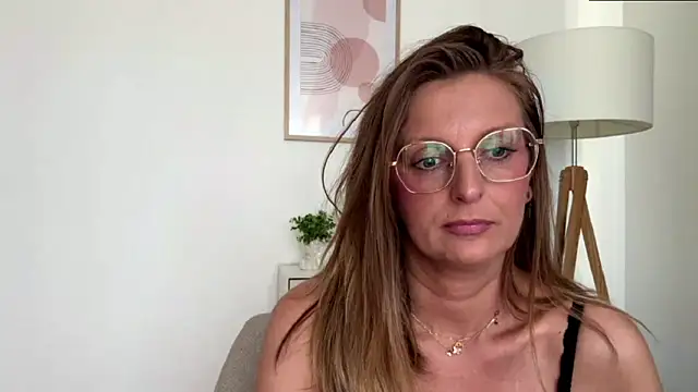 HornyJudith webcam