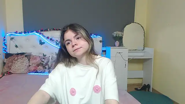 TinaRedly webcam