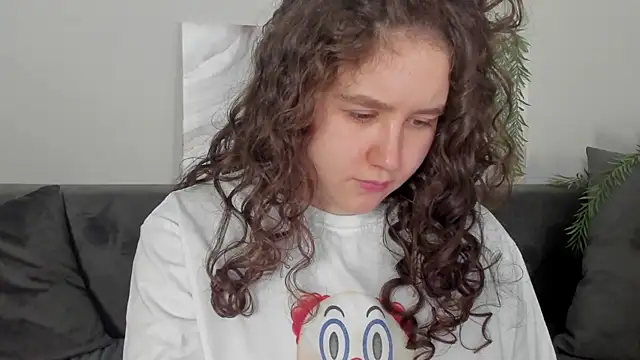 Ariella_Sol webcam