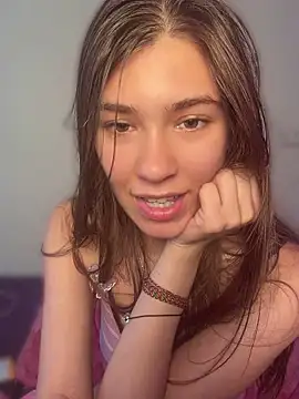 TheAliJonesX webcam