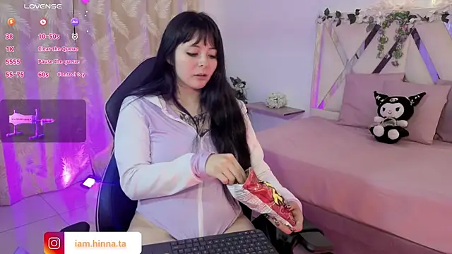 hina_tay webcam