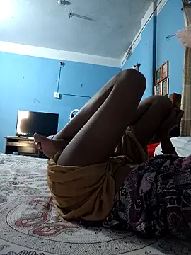 124pakhi webcam