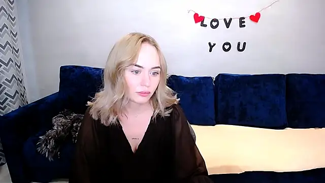 LiluMoon__ webcam