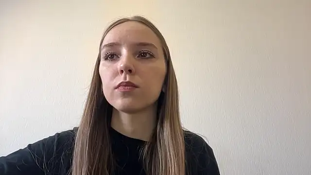 TanjaBrounson webcam