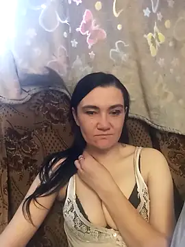 Webcam Model (AlissaSecret)  is live.Free join now!