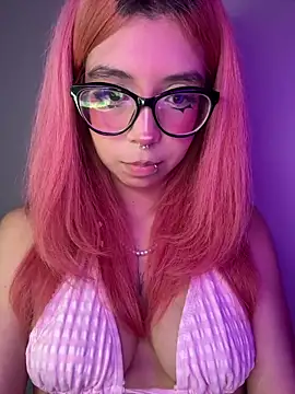 Valen-Foxx1 webcam
