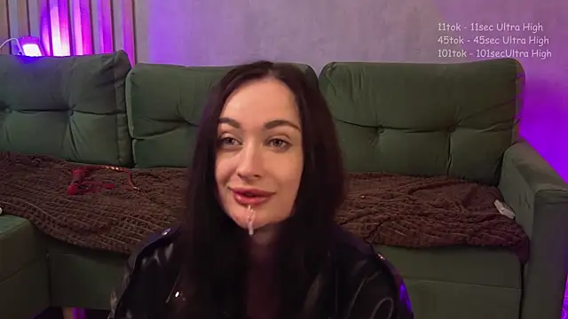 sasha_strip webcam