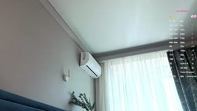 Adeles_vibes live sex cam