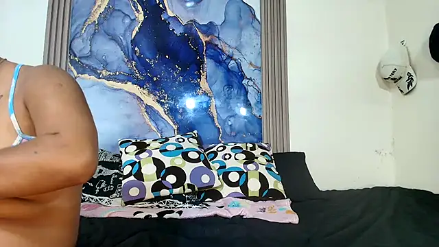 raven_robin_ webcam