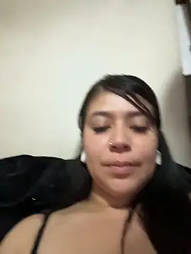 emilyjohanson - Emilyjohanson's free webcam - UK Sex Cams