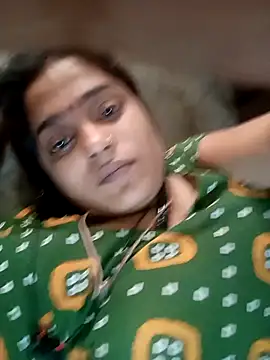 Trisha_71 webcam
