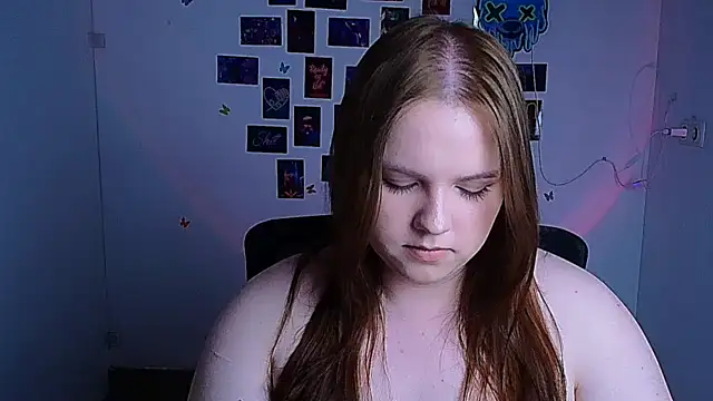 Kitty_Mia_Kitty webcam