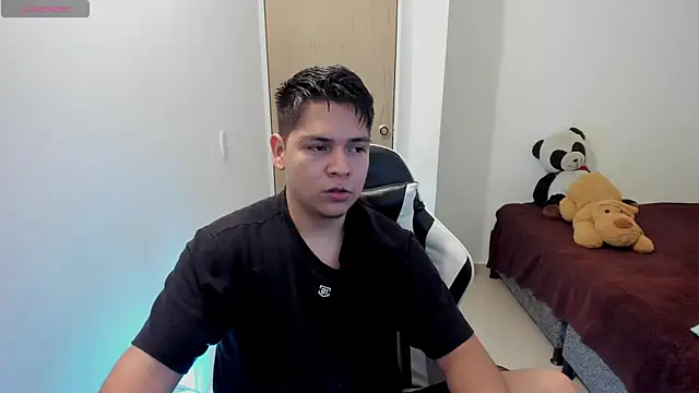 Asta_YunoXXX webcam