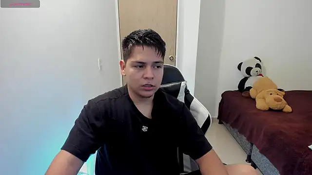 Asta_YunoXXX webcam