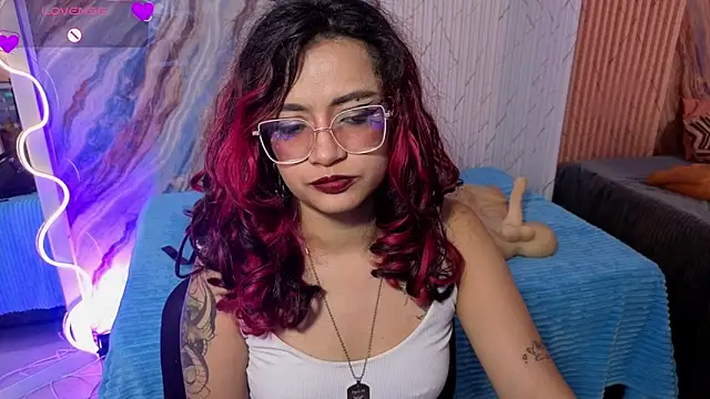 kristen_tay webcam