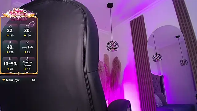 Amara_Davis1 webcam