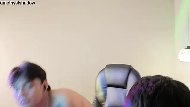 AmethystShadow17 webcam