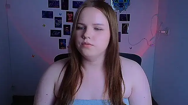 Kitty_Mia_Kitty webcam