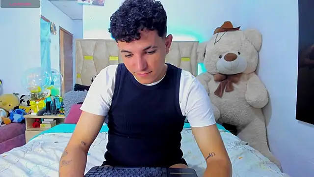 patrick_sanzz webcam