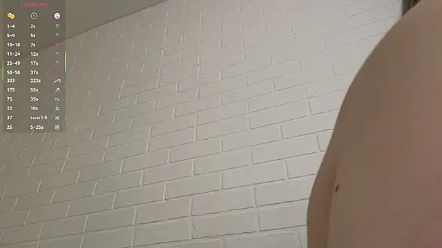 Alice_meow15 webcam