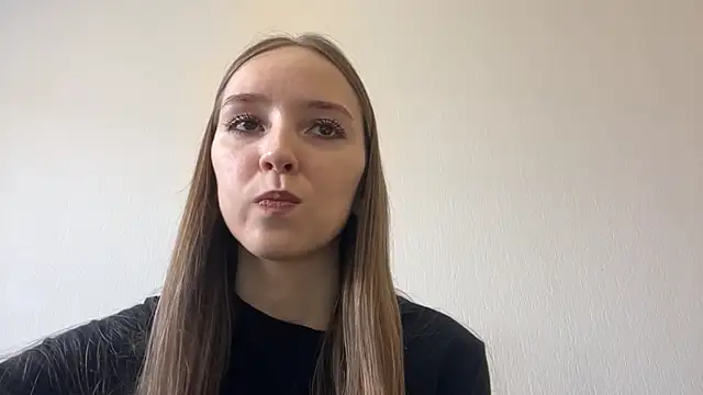 TanjaBrounson webcam