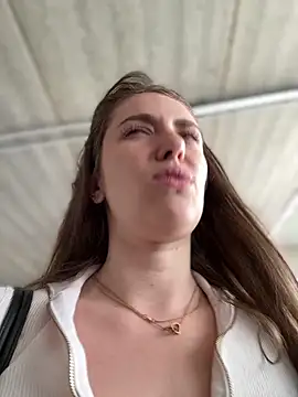 mariid (F young) - 😈SQUIRT WITH A TIMER😈
