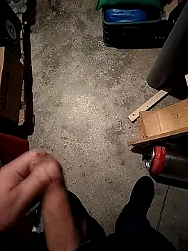 I-we_alwaYs_In_PubliC webcam