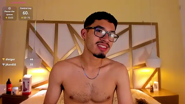 Jaxon_Carter webcam