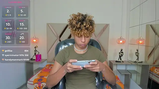 Anyelo_Twink webcam