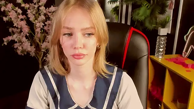 Poly_Sweet webcam