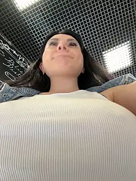 Wet__Bunny webcam