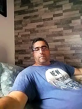 ADRIAN_ADI40 webcam