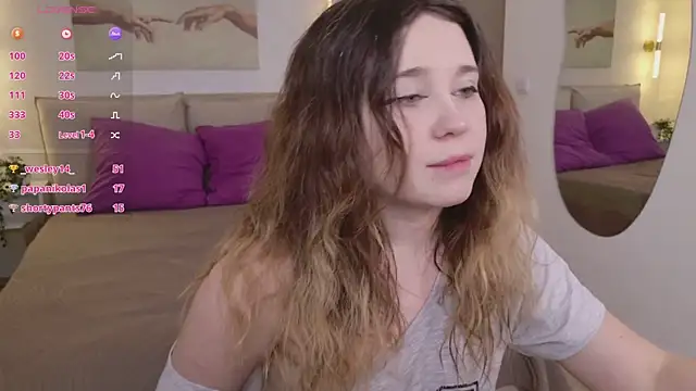 Lina_Glow webcam