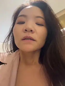 xiaochengzi505 webcam