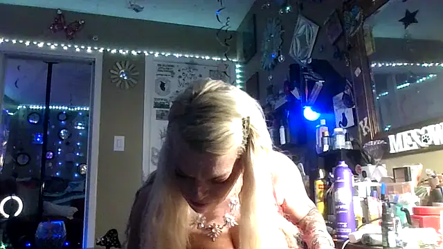 marilyn420 webcam