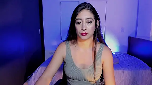 MeganWhite3