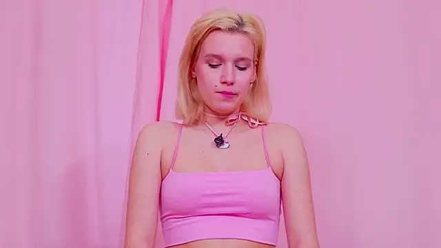 MeowthLilu live sex cam