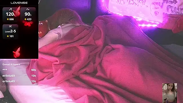Preview of blondiewithanass