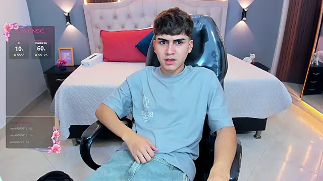 Tommy18__ webcam