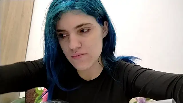 GrungyWhimsy webcam